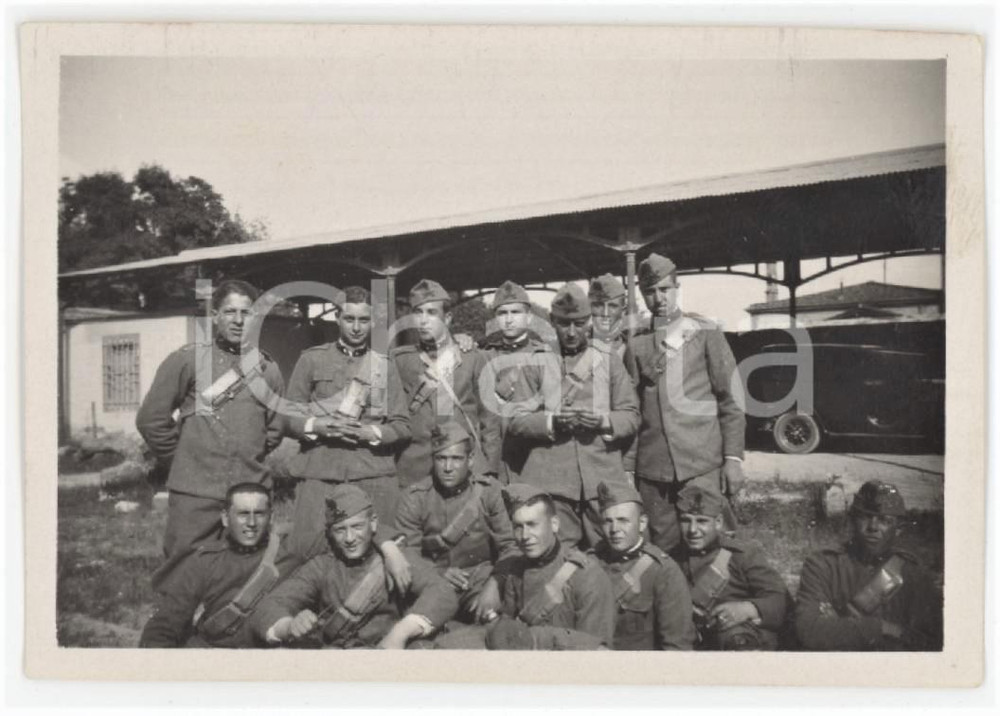 1930 FIRENZE Gruppo di soldati in posa - Foto 8x5 cm