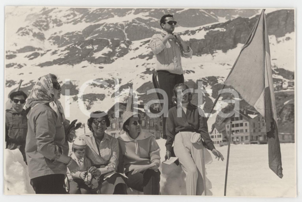 1956 BREUIL - CERVINIA Famiglia in settimana bianca - Foto 12x8 cm (1)