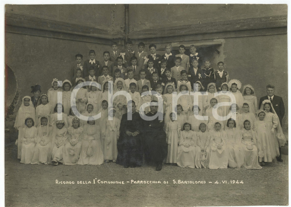 1944 COMO Parrocchia S. BARTOLOMEO - Gruppo 1^ Comunione *Foto 23x17 cm