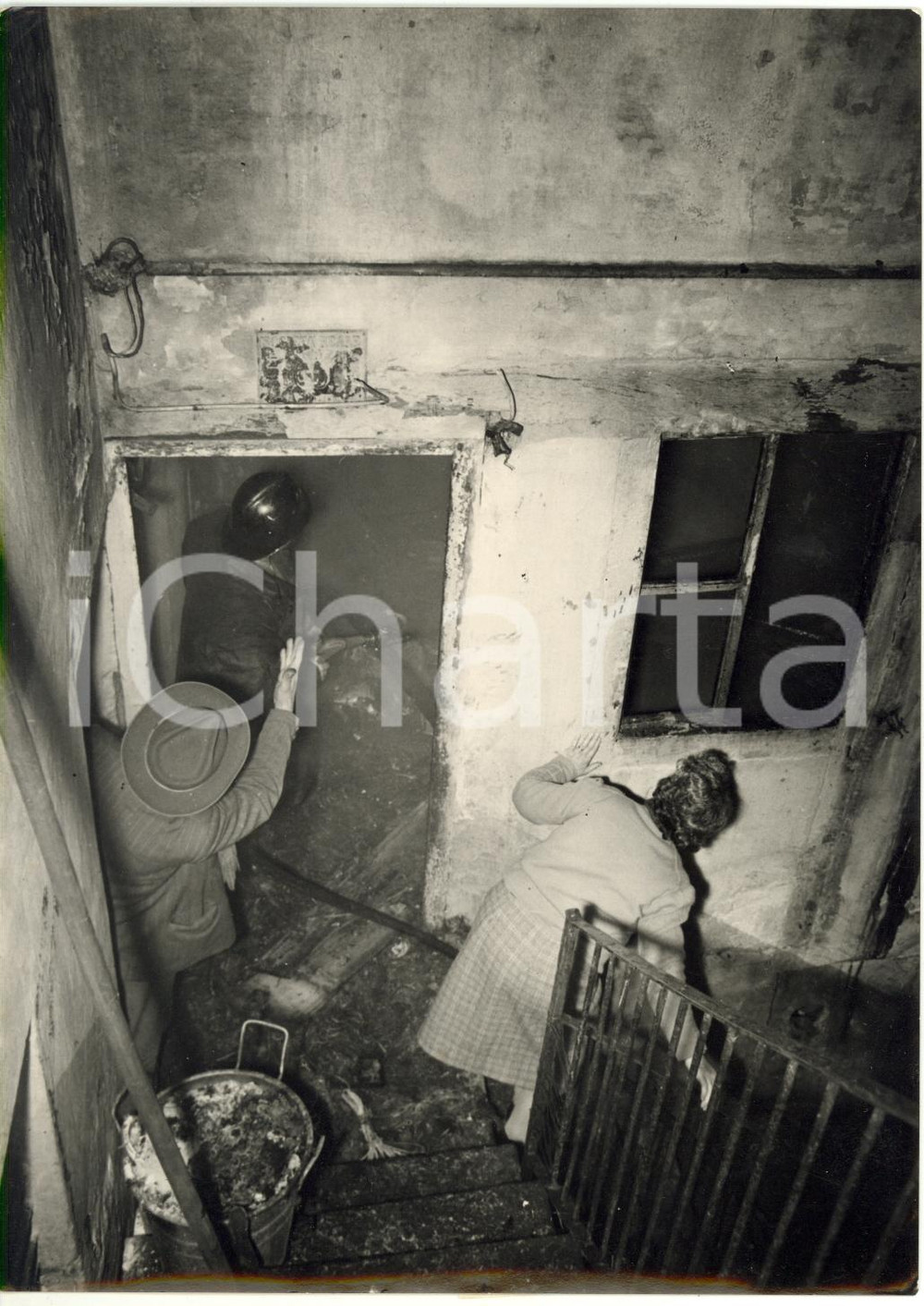 1957 TORINO Intervento VIGILI DEL FUOCO per scoppio bombola e incendio - Foto