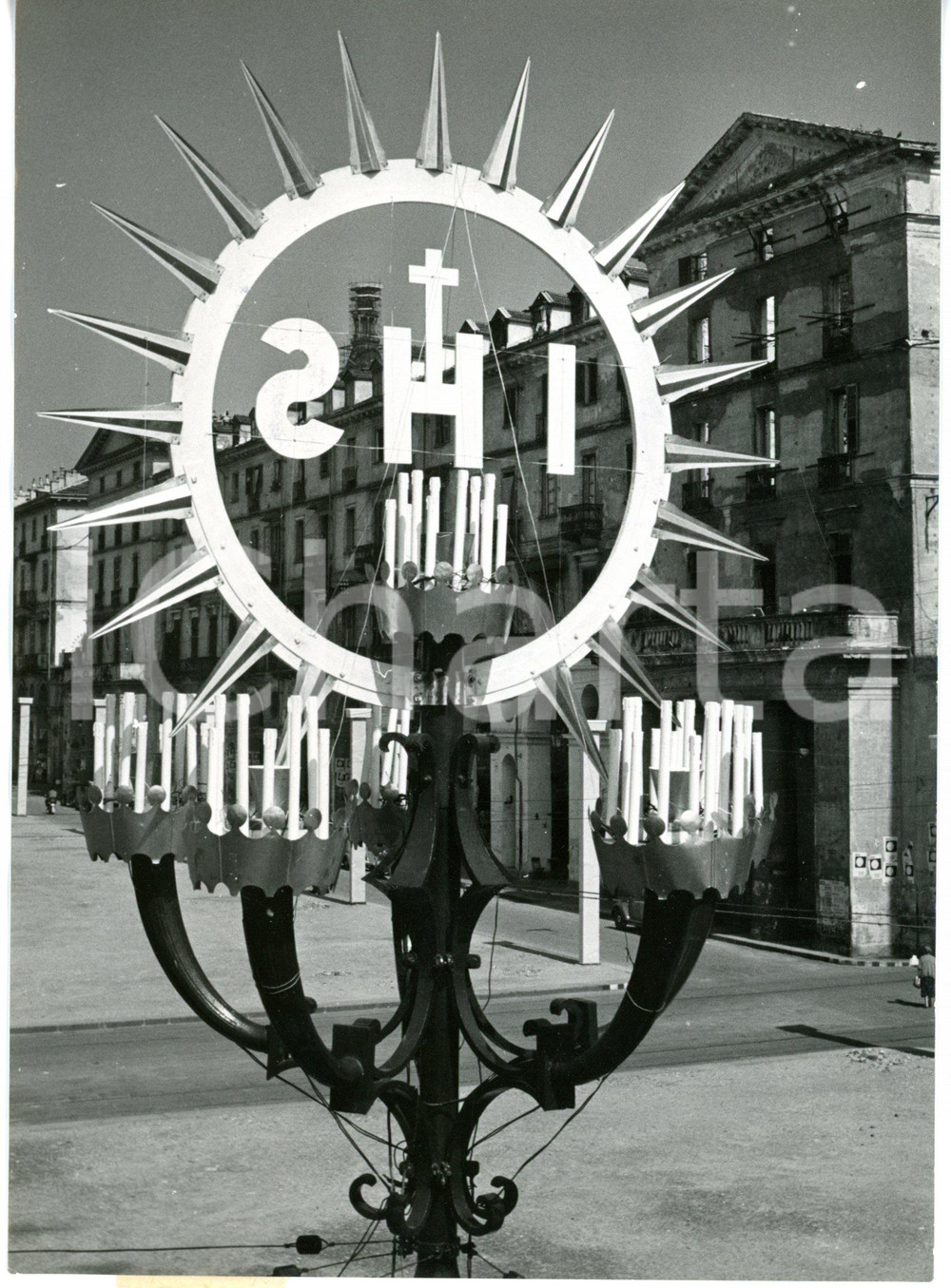 1953 TORINO Piazza VITTORIO VENETO Lampione addobbato per Congresso Eucaristico
