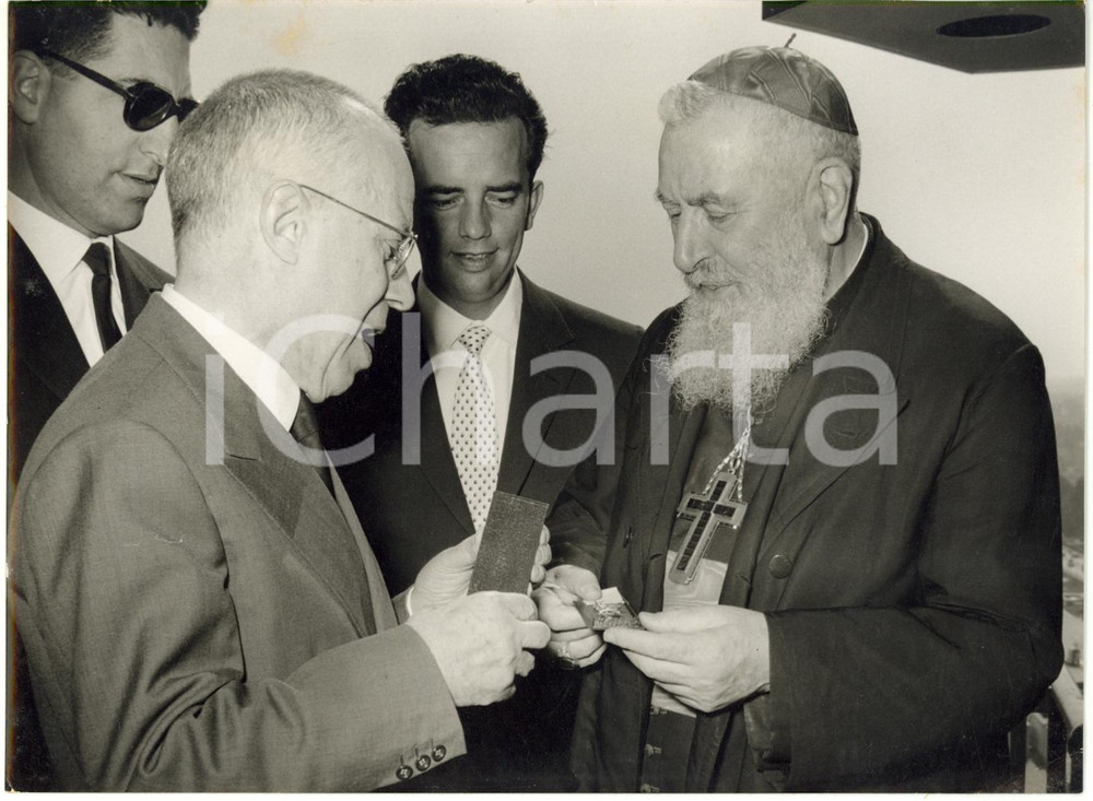 1958 SAN DONATO MILANESE - ENI Marcello BOLDRINI riceve card. Eugène TISSERANT