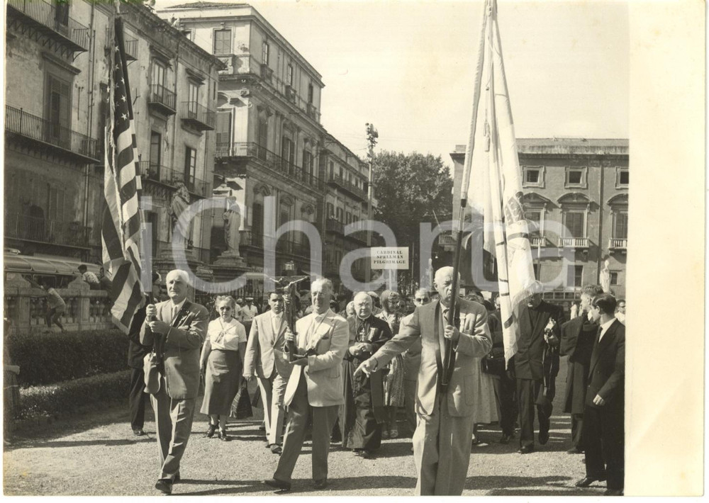 1958 PALERMO Cardinale Francis Joseph SPELLMAN tra i pellegrini - Foto 18x13 cm