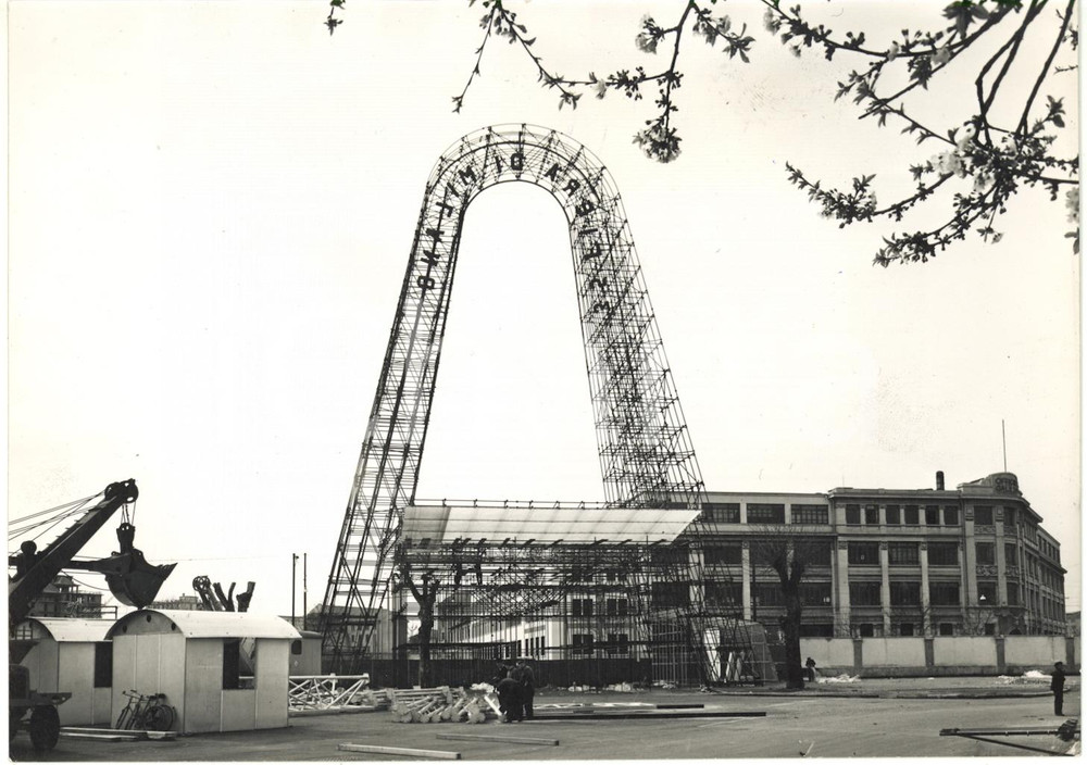 1957 MILANO XXXV Fiera Campionaria - Lavori di allestimento *Foto 18x13