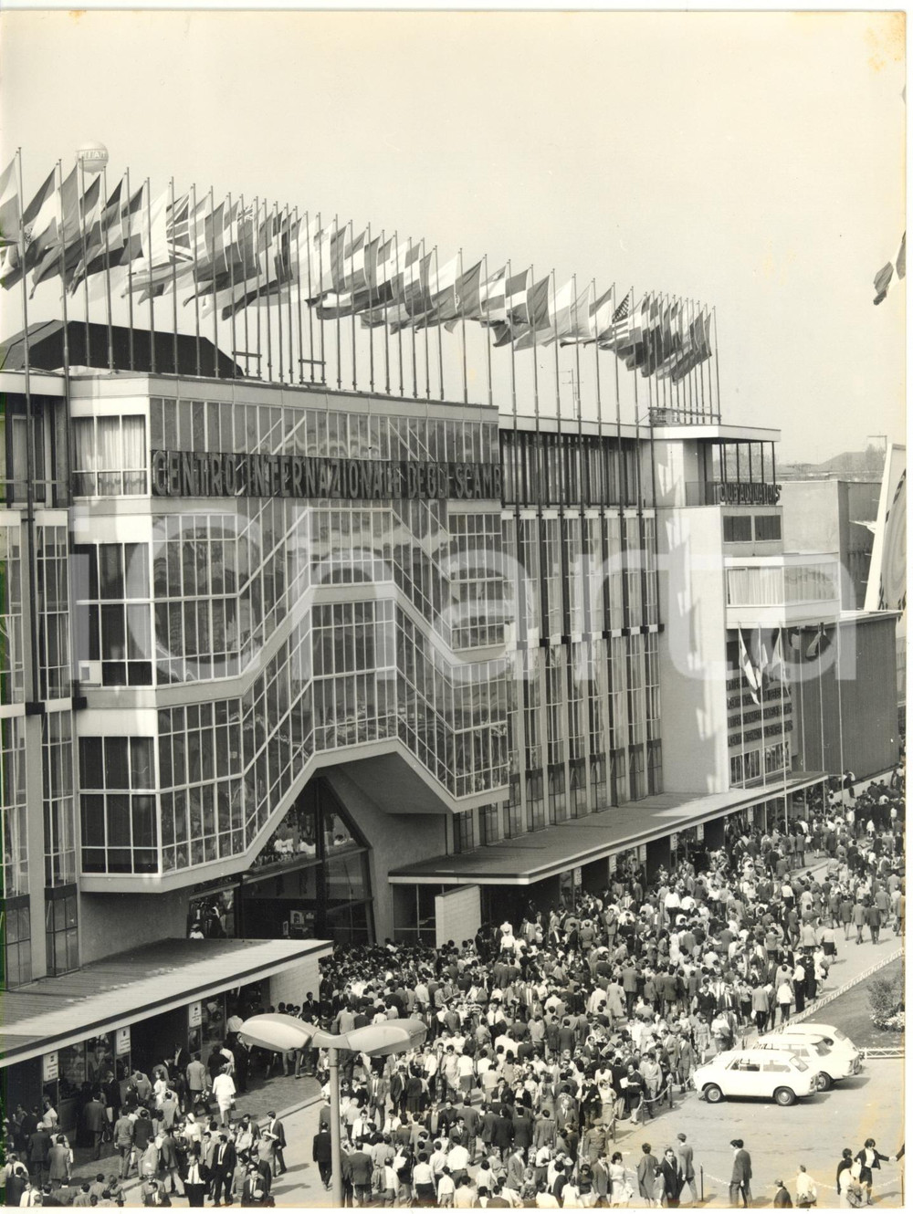 1969 MILANO Fiera Campionaria - Ingresso del Centro Internazionale degli Scambi