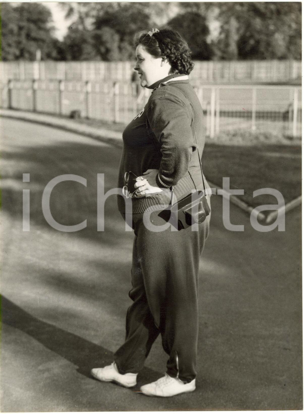 1957 LONDON - Sovietic shot putter Tamara TISCHIKIEVICH at the HURLINGHAM CLUB