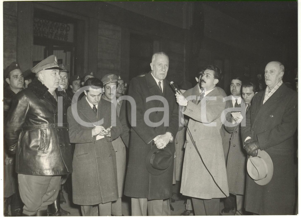 1953 MILANO - WATERSNOODRAMP Console olandese ringrazia VIGILI DEL FUOCO (1) 
