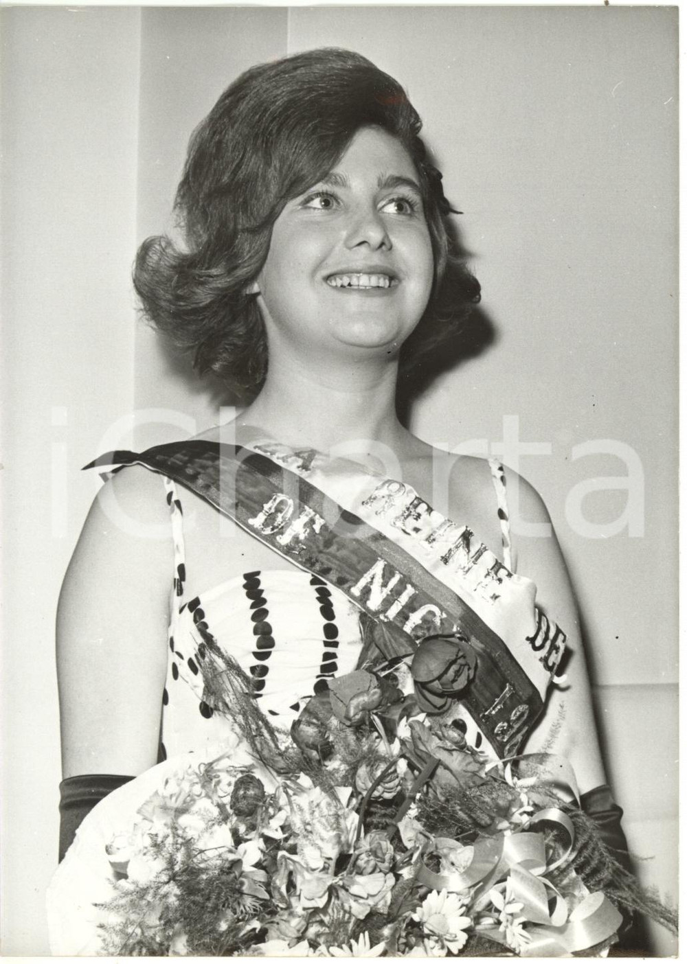 Fotografia d epoca originale 1962 NICE FRANCE  MaitÃ© ROUSSEL Ã©lue Reine des Fleurs de Nice Photo 13x18 cm 1