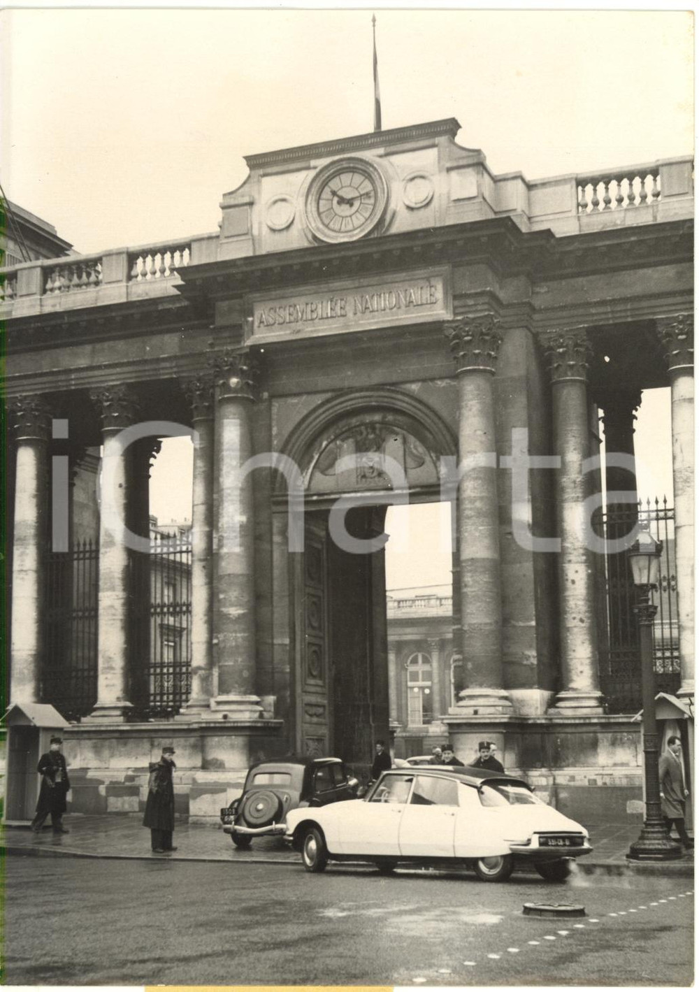 1958 PARIGI - Attentato all'ASSEMBLEA NAZIONALE - Ingresso dI PALAZZO BORBORNE