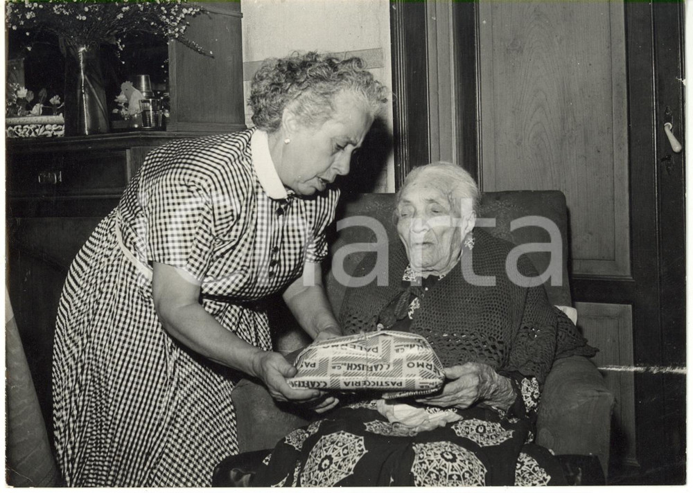 1960 PALERMO Concettina PREMUTA festeggia 105 anni con torta Pasticceria CAFLISH