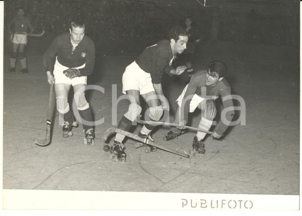1955 MONZA Campionato del mondo HOCKEY SU PISTA - Italia vs Portogallo (1) Foto