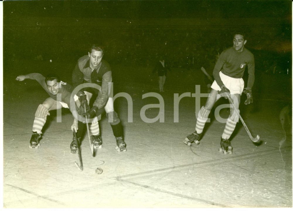 1955 MONZA Campionato del mondo HOCKEY SU PISTA - Italia vs Germania - Foto