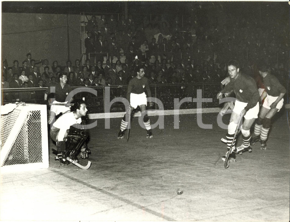 1955 NOVARA Campionati mondiali HOCKEY SU PISTA - Italia vs Svizzera (1) - Foto