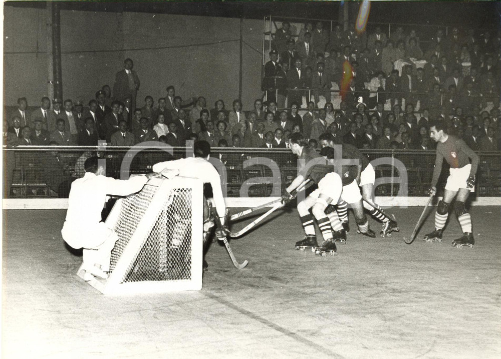 1955 NOVARA Campionati mondiali HOCKEY SU PISTA - Italia vs Svizzera (4) -Foto