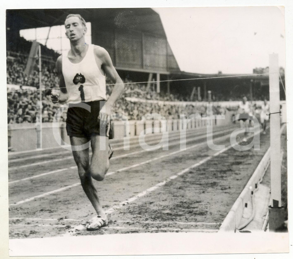 1958 CARDIFF ARMS PARK - Herb ELLIOTT at British Empire and Commonwealth Games