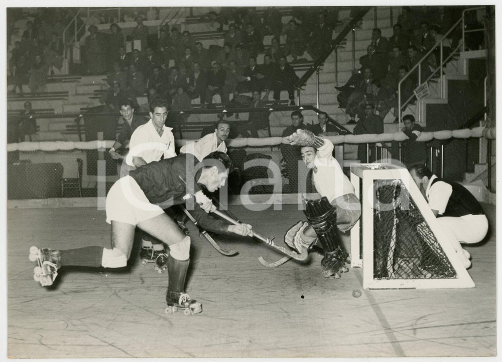 1957 BOLOGNA Coppa latina HOCKEY SU PISTA - Spagna vs Portogallo (2) *Foto 18x13
