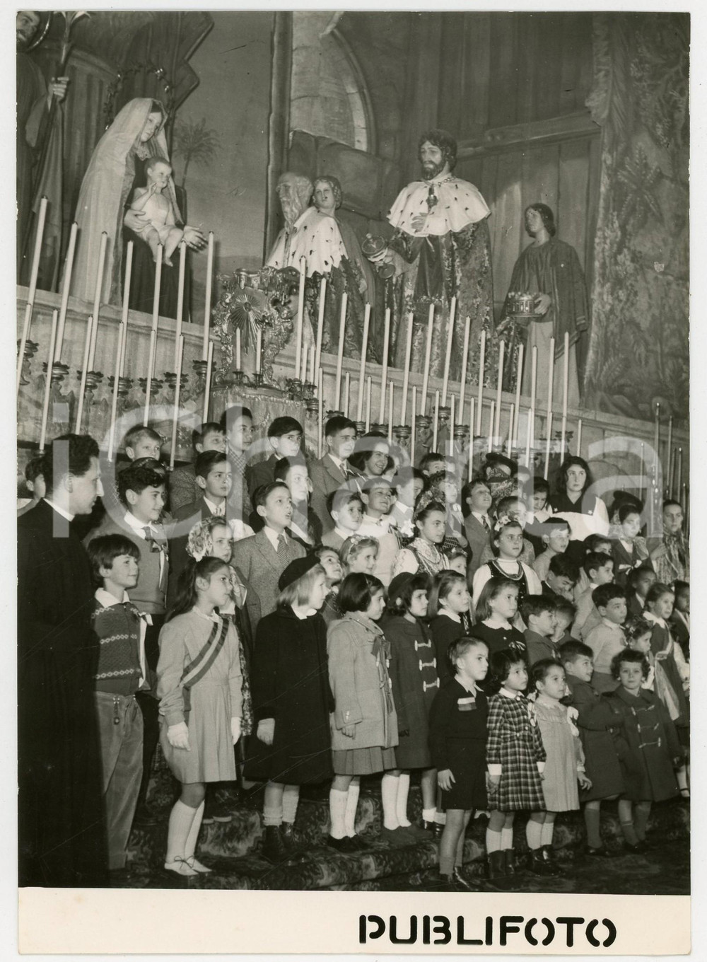 1954 ROMA Basilica Sant'Andrea della Valle - Bambini al SERMONE DELLE NAZIONI