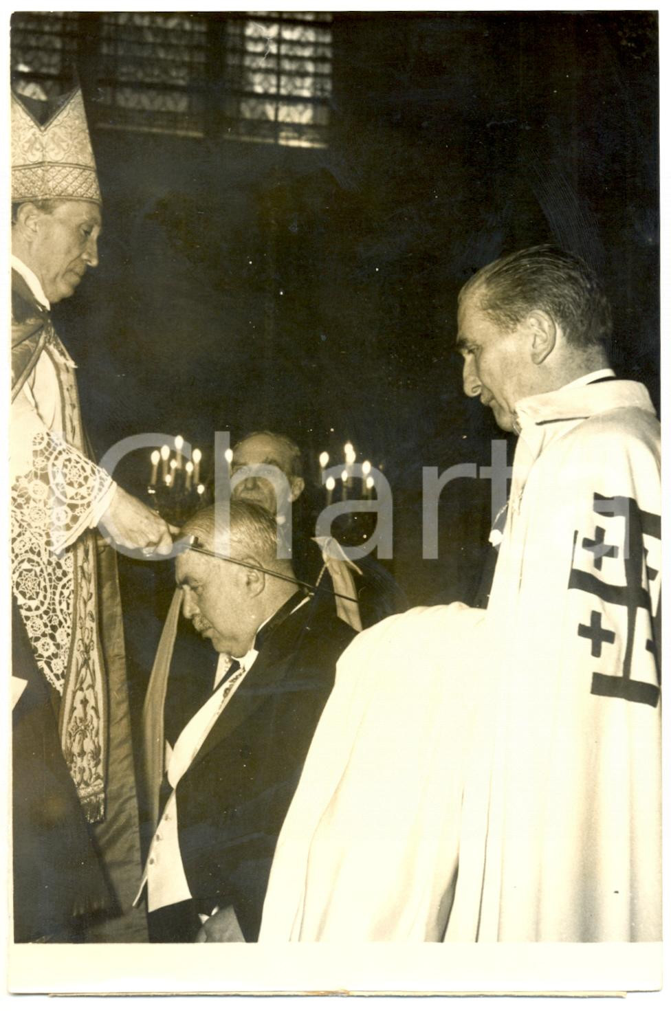 1955 ca PARIS Saint-Leu-Saint-Gilles - Consécration chevaliers du SAINT-SÉPULCRE