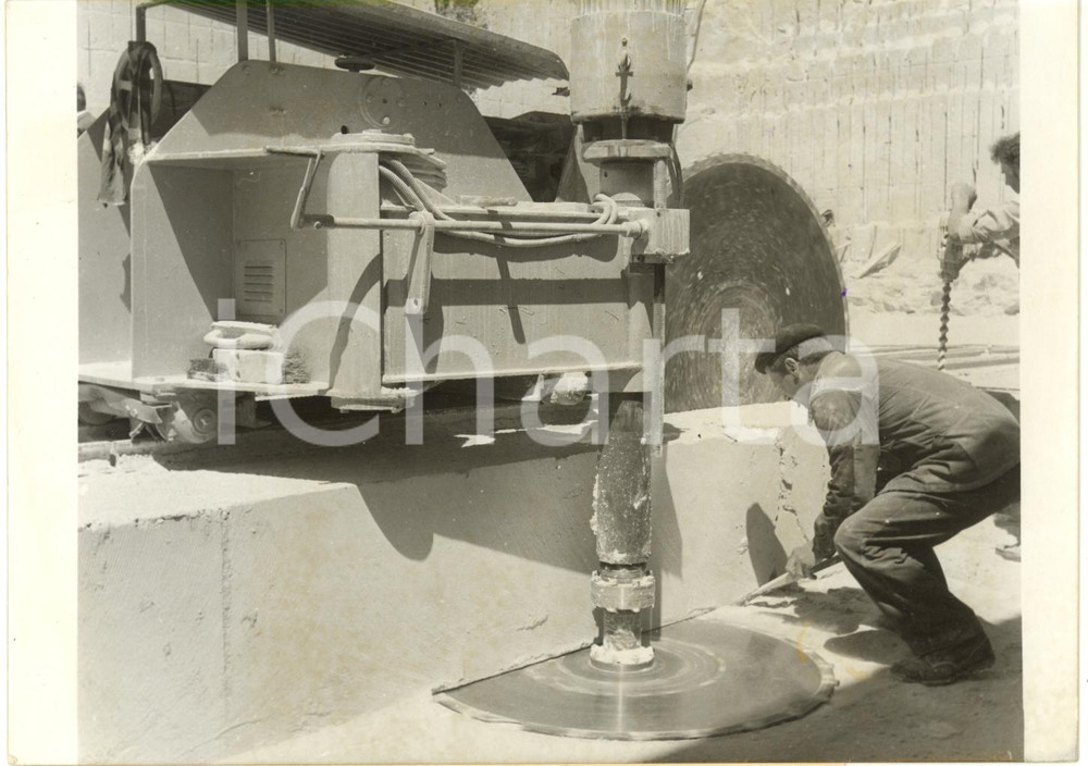 1960 CHANTILLY FRANCE - Nouvelle technique d'extraction mécanique de la pierre
