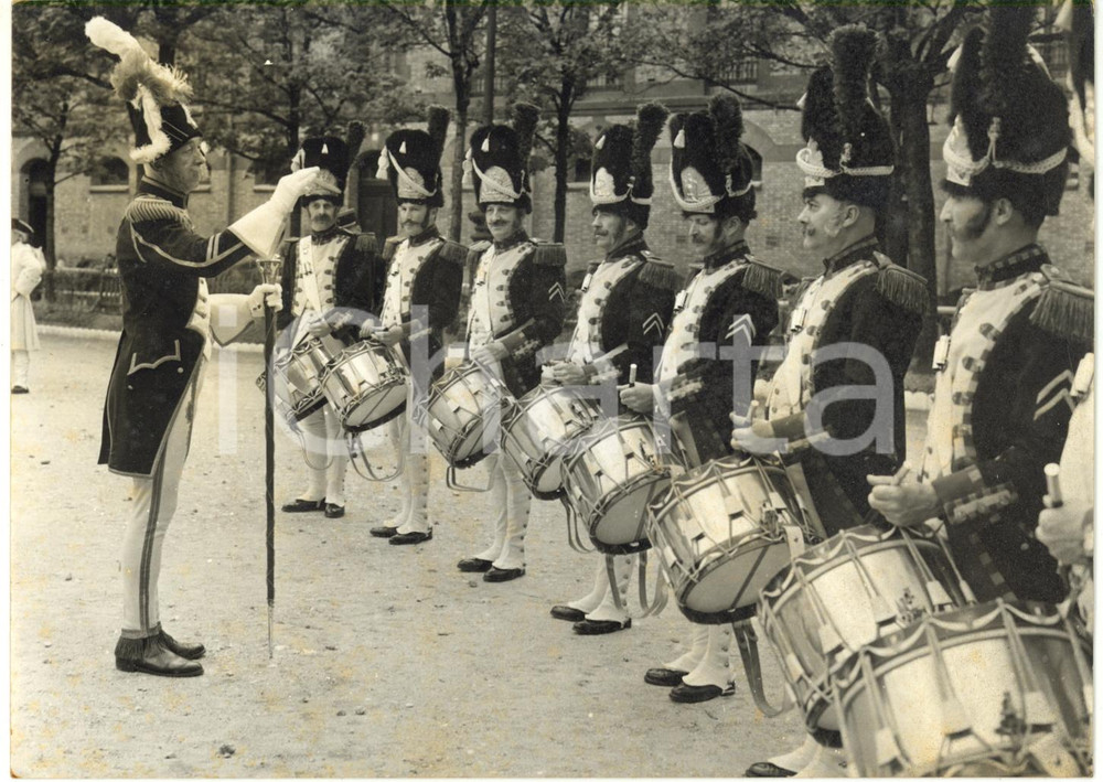 1961 PARIS Caserne des Célestins - Banda della GUARDIA REPUBBLICANA *Foto 18x13