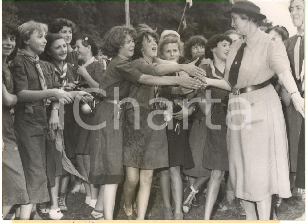 1953 CHÂTEAU JAMBVILLE Olave BADEN-POWELL au rassemblement des GUIDES DE FRANCE