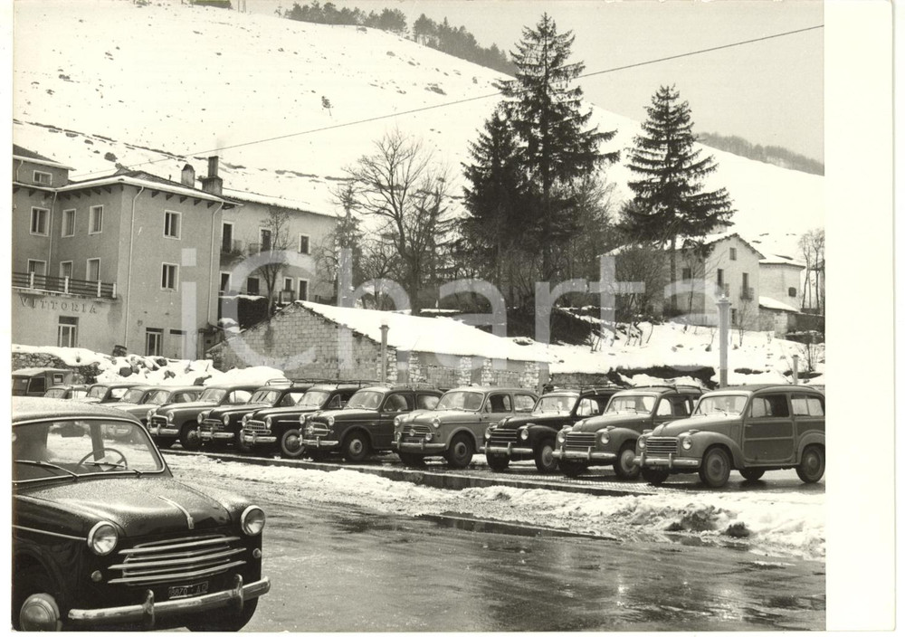 1955 ROCCARASO (AQ) Raduno autosciatorio Napoli-Roccaraso - Auto dei concorrenti