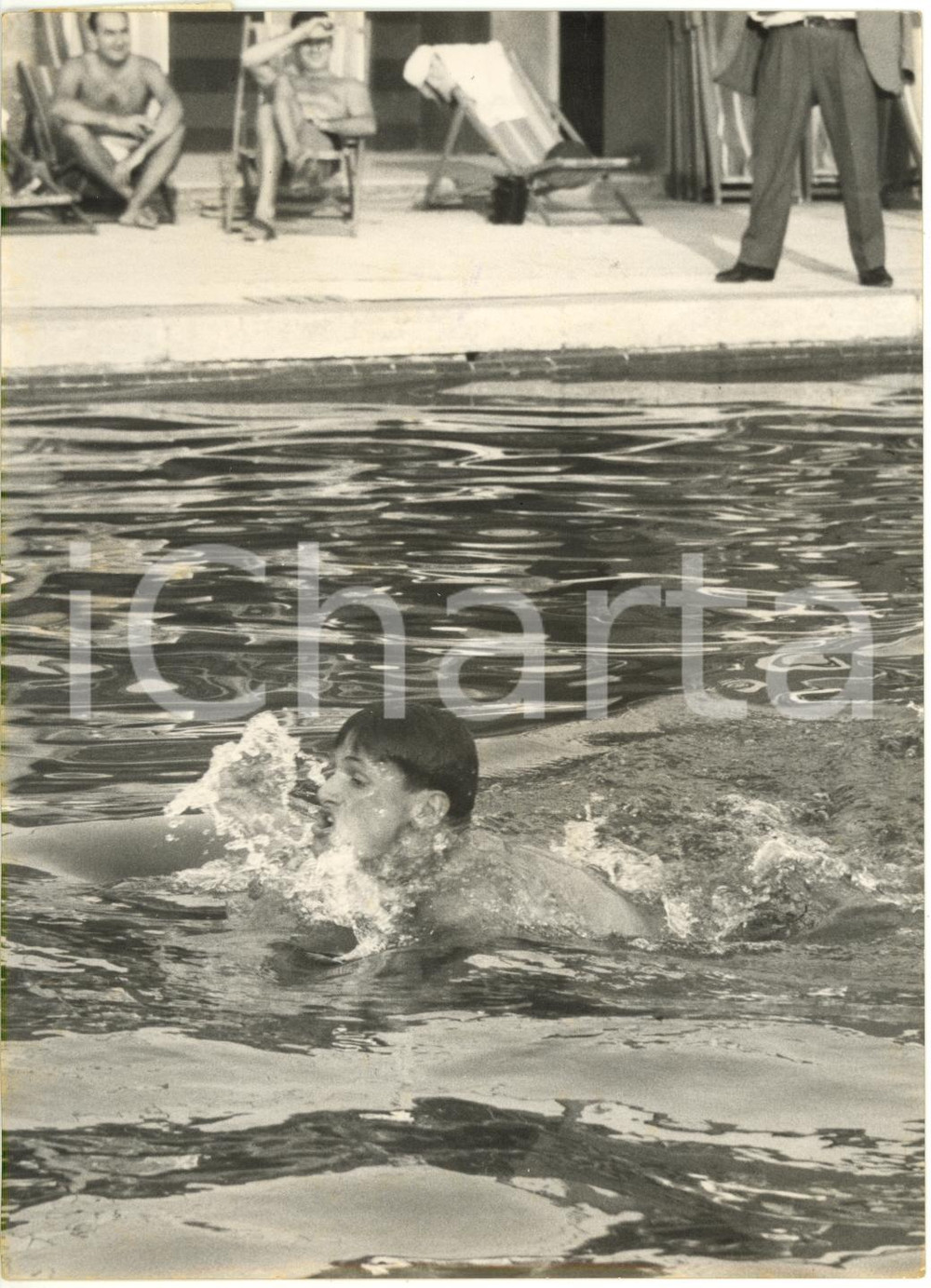 1954 MILANO NUOTO Roberto LAZZARI nuovo record 100 metri rana al TENNIS CLUB (2)