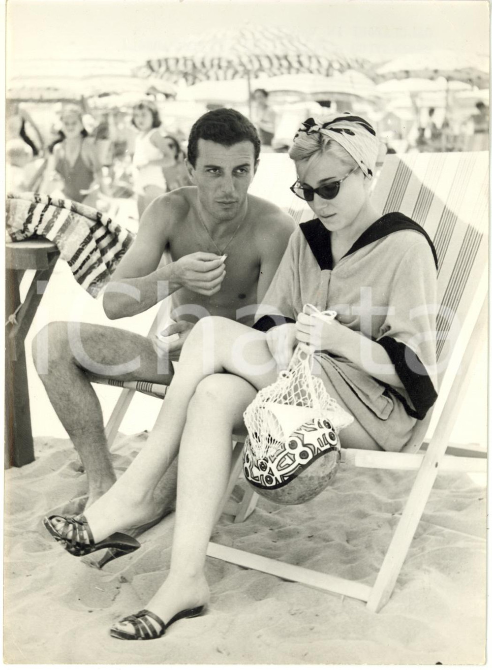 1955 ca CESENATICO (FC) - Edy CAMPAGNOLI Giorgio GHEZZI in vacanza al mare *Foto