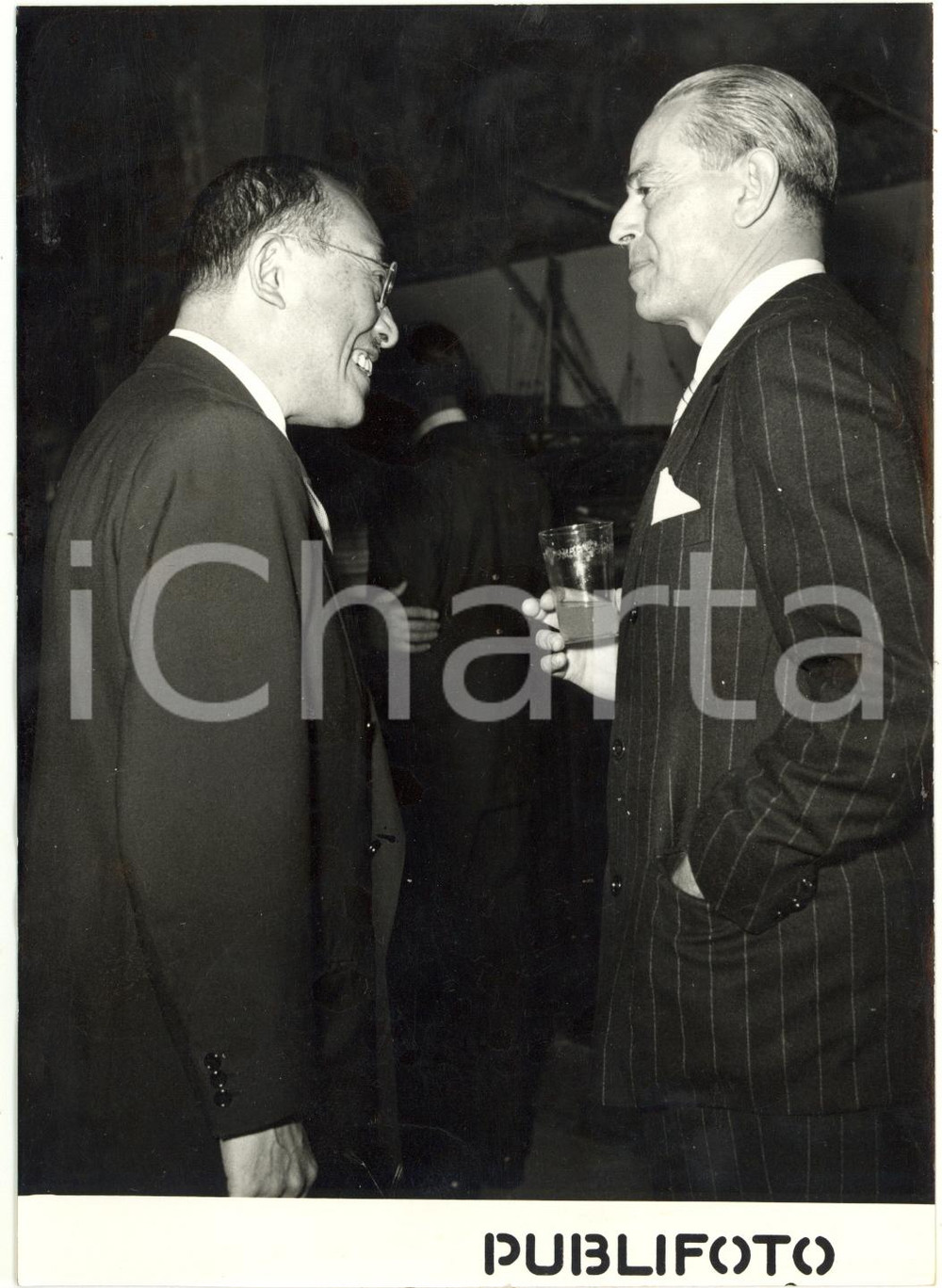 1954 ROMA Palazzo Chigi - Gaetano MARTINO con ambasciatore giapponese Ken KARADA