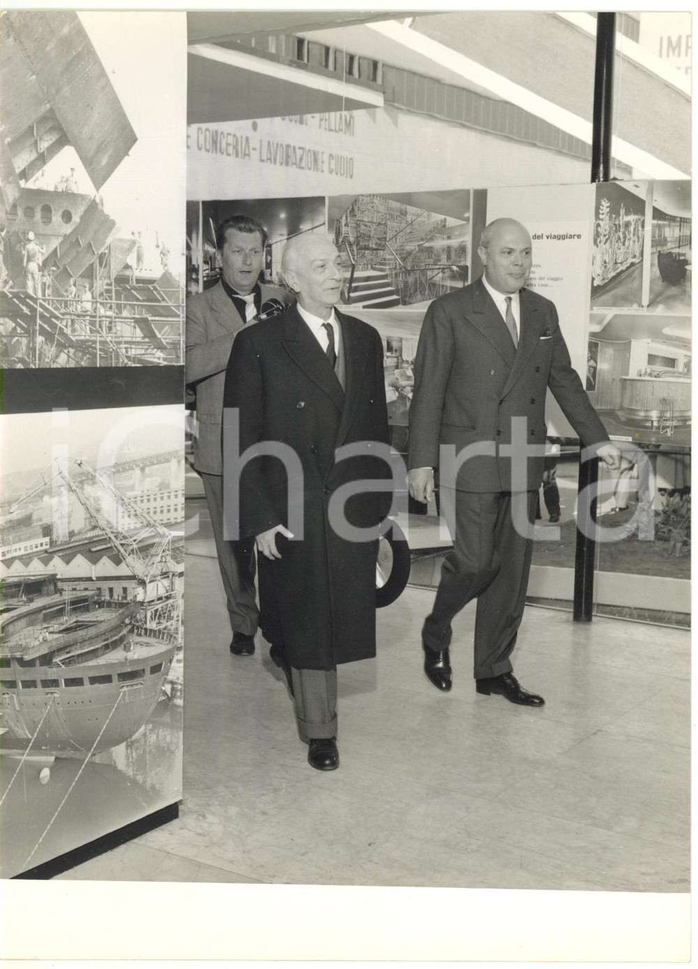1959 MILANO Fiera Campionaria - Presidente Antonio SEGNI visita gli stand *Foto