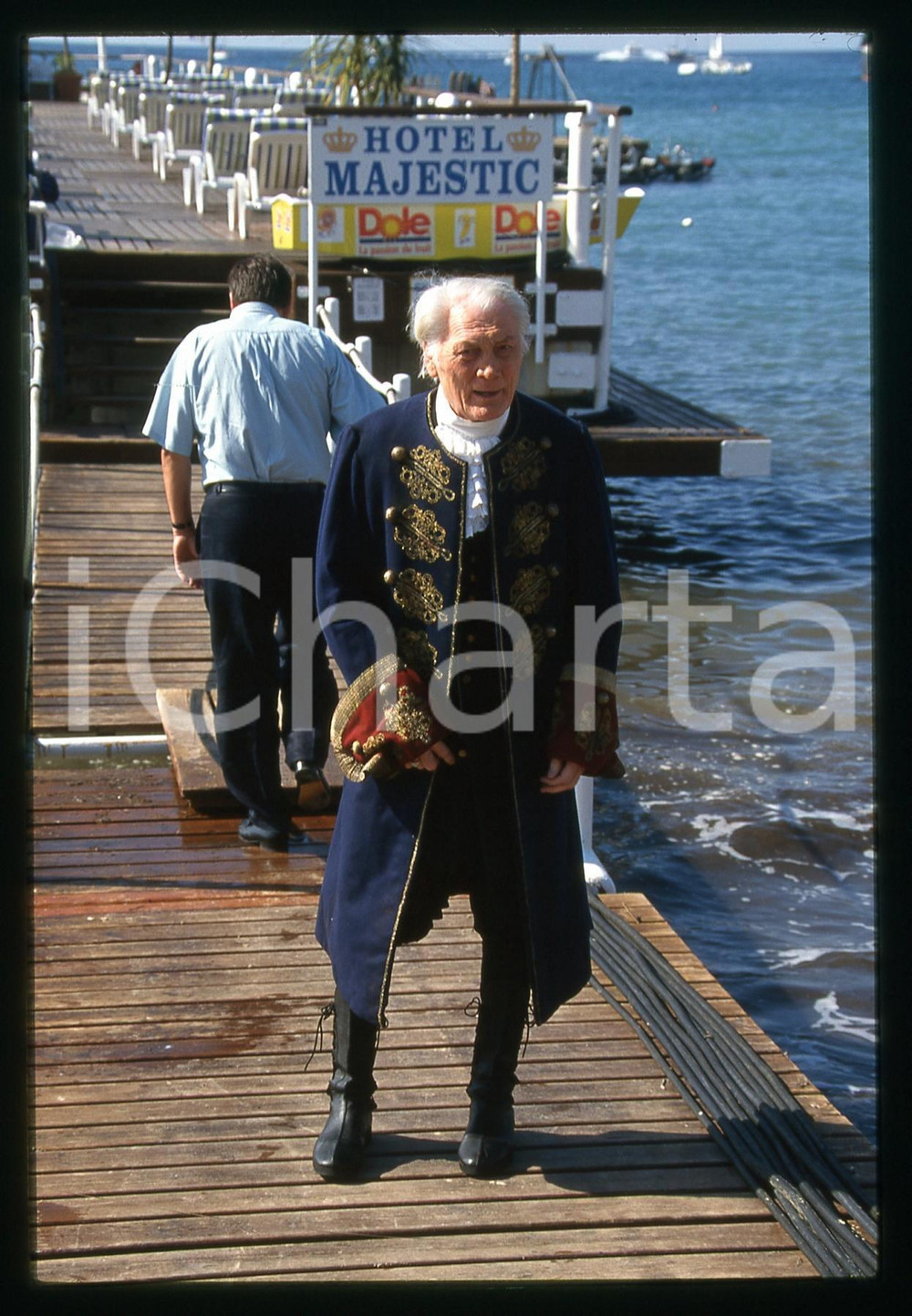 35mm vintage slide*1997 CANNES FILM FESTIVAL Jack PALANCE In costume d'epoca (1)