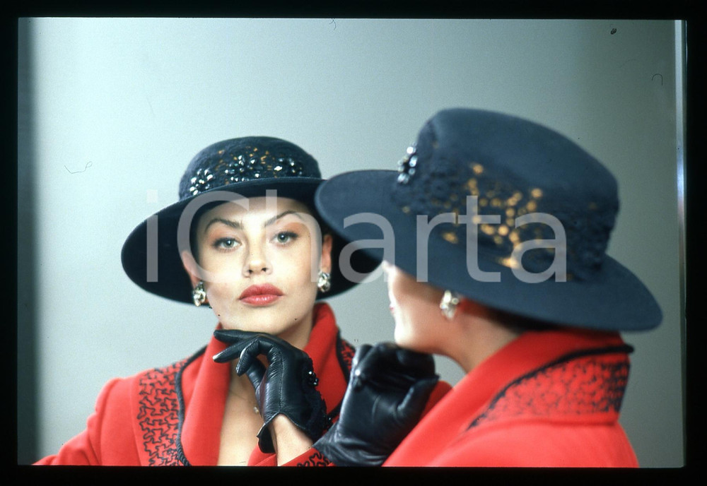 35mm vintage slide*2000ca SPETTACOLO Eva GRIMALDI Ritratto allo specchio (14)