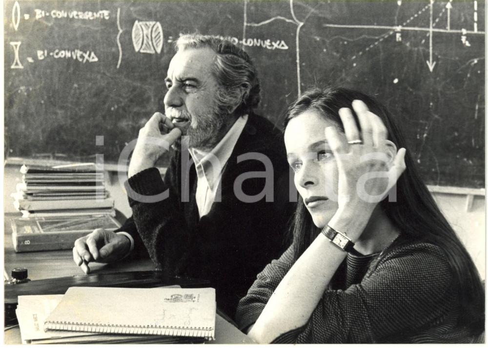 1977 CINEMA Film "Elisa, vida mía" - Fernando REY e Geraldine CHAPLIN (1) *Foto