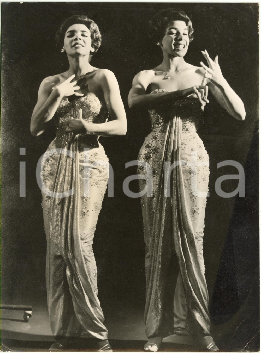 1965 ca MUSICA Shirley BASSEY Ritratto della cantante (1) *Foto 18x24