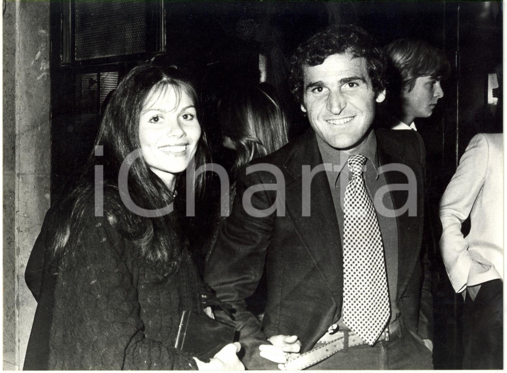 1975 ca ITALIA COSTUME - Gino SANTERCOLE con la moglie Melù VALENTE - Ritratto