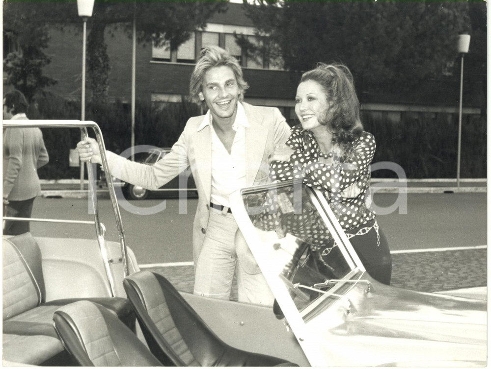 1975 ca CINEMA "La parte sbagliata" - Emma DANIELI con Raffaele CURI (1) *Foto