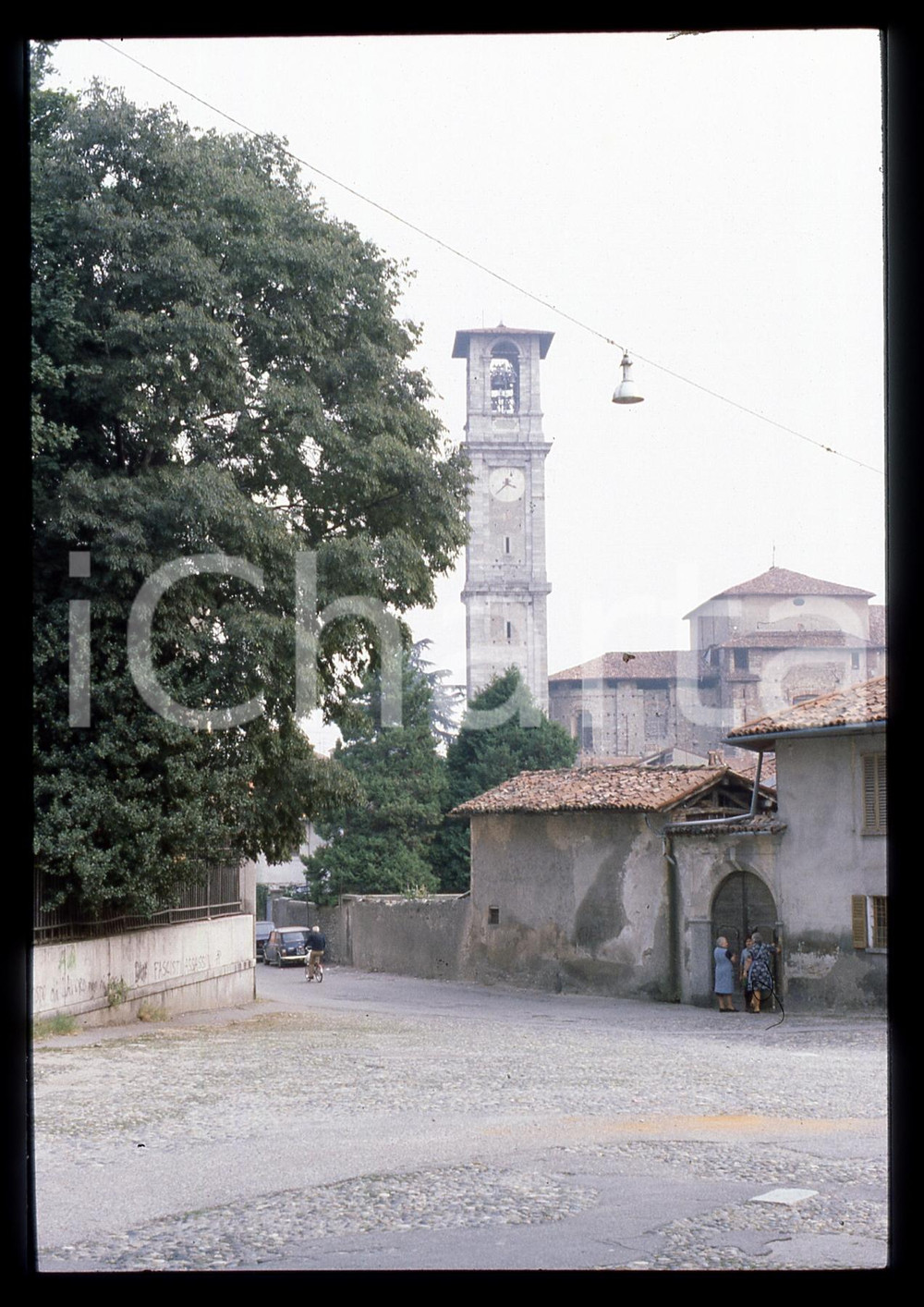 Fotografia d epoca originale 35mm vintage slide 1980ca SOMMA LOMBARDO Campanile della Chiesa di Sant Agnese 1