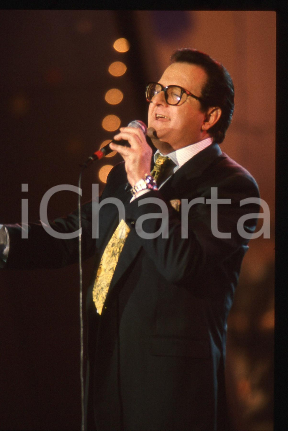 35mm vintage slide* 1990ca MUSICA Jimmy FONTANA durante un concerto (2)