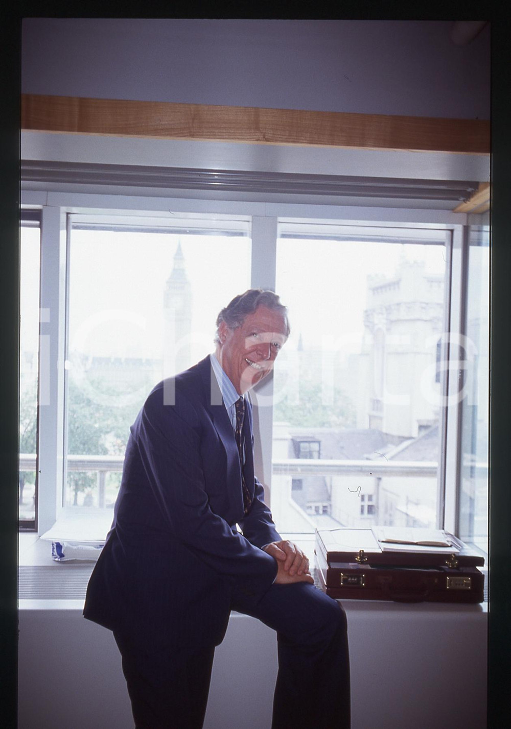 35mm vintage slide* 1990ca LONDRA Boris BIANCHERI Ritratto dell'ambasciatore 2