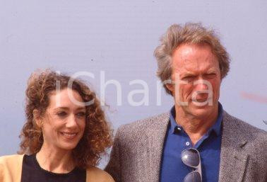 35mm vintage slide* 1990 CINEMA Clint EASTWOOD Marisa BERENSON CANNES (17)