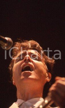 35mm vintage slide* 1995ca David BYRNE in concerto