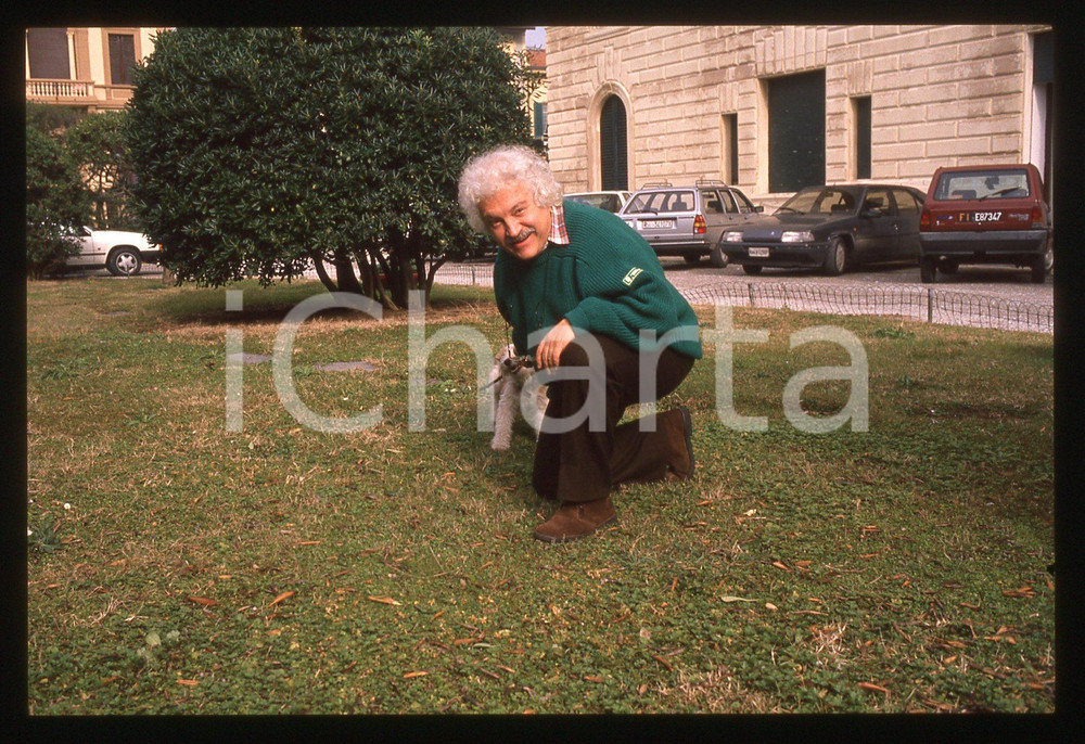 35mm vintage slide* 1990ca ITALIA COSTUME Bruno LAUZI con il suo cane Ritratto 5