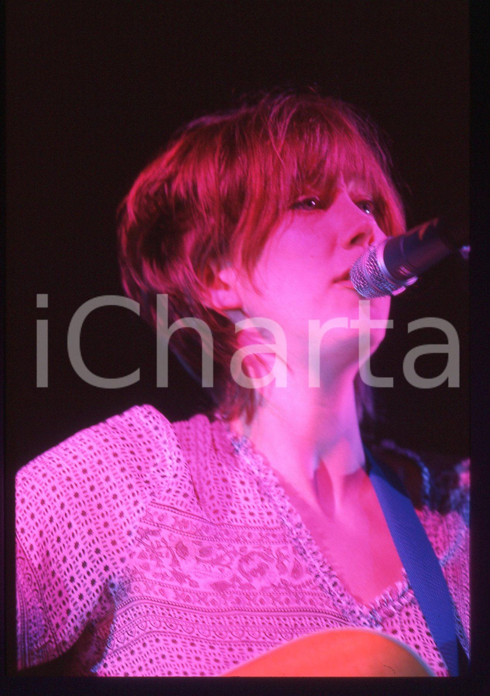 35mm vintage slide* 2000 VILLAFRANCA DI VERONA Beth ORTON durante il concerto 20