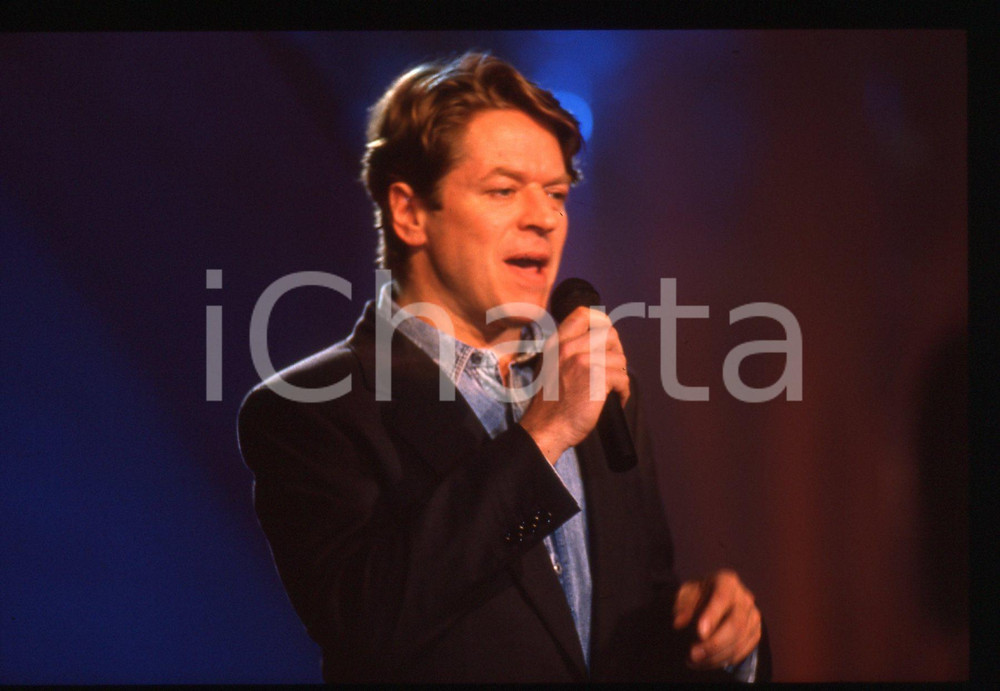 35mm vintage slide* 1989 BARI AZZURRO 89 Robert PALMER al Teatro Petruzzelli 3