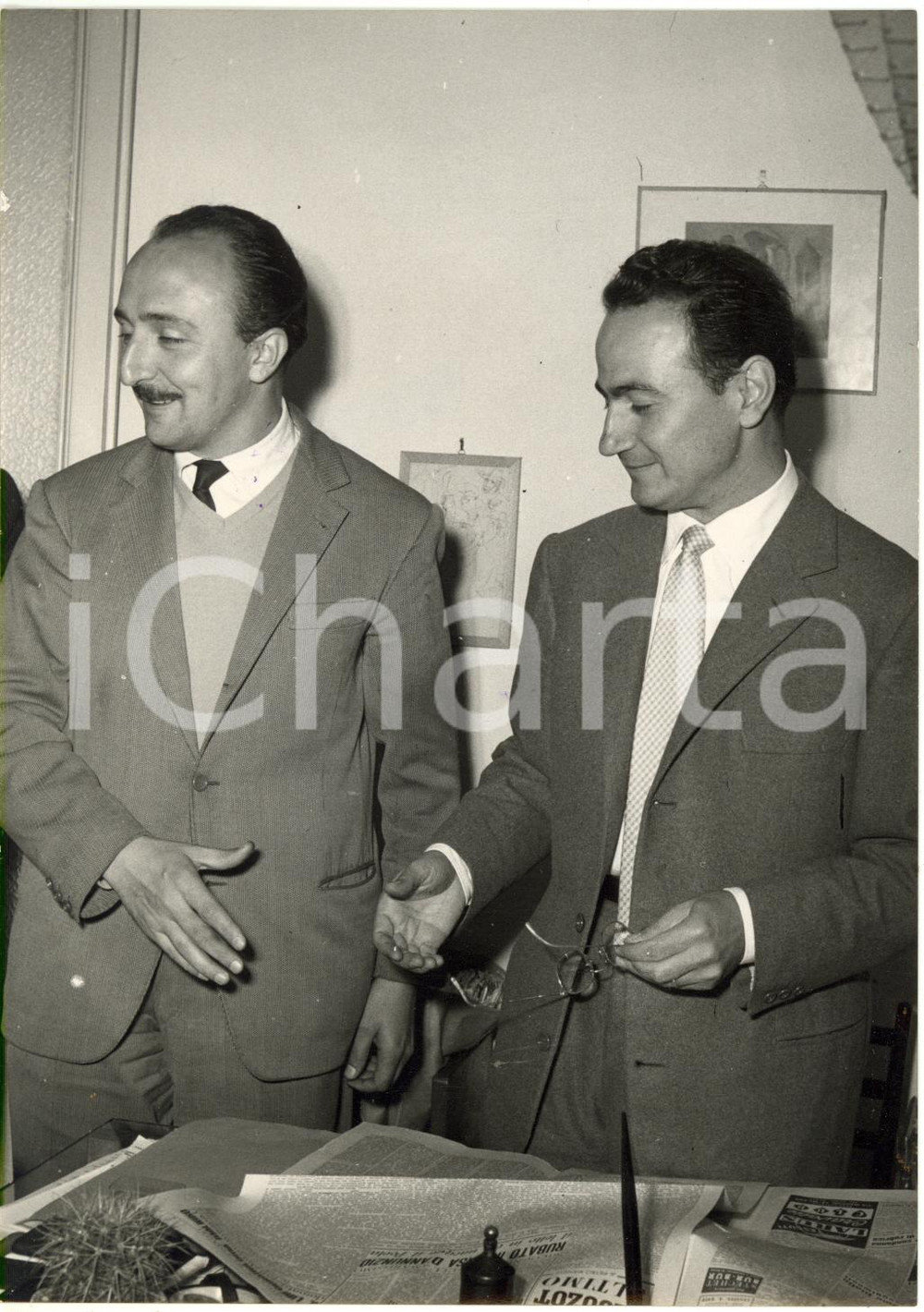 1953 MILANO Processo a Guido ARISTARCO e Renzo RENZI - Imputati dopo il rilascio