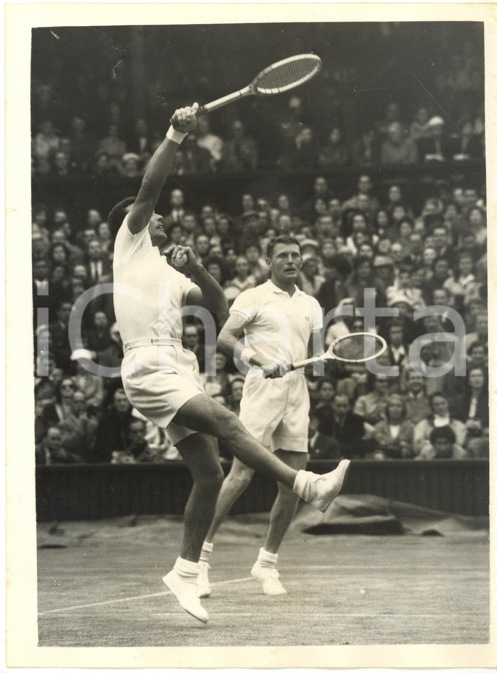 1953 LONDON WIMBLEDON Tennis - Vic SEIXAS and Ham RICHARDSON in doubles match