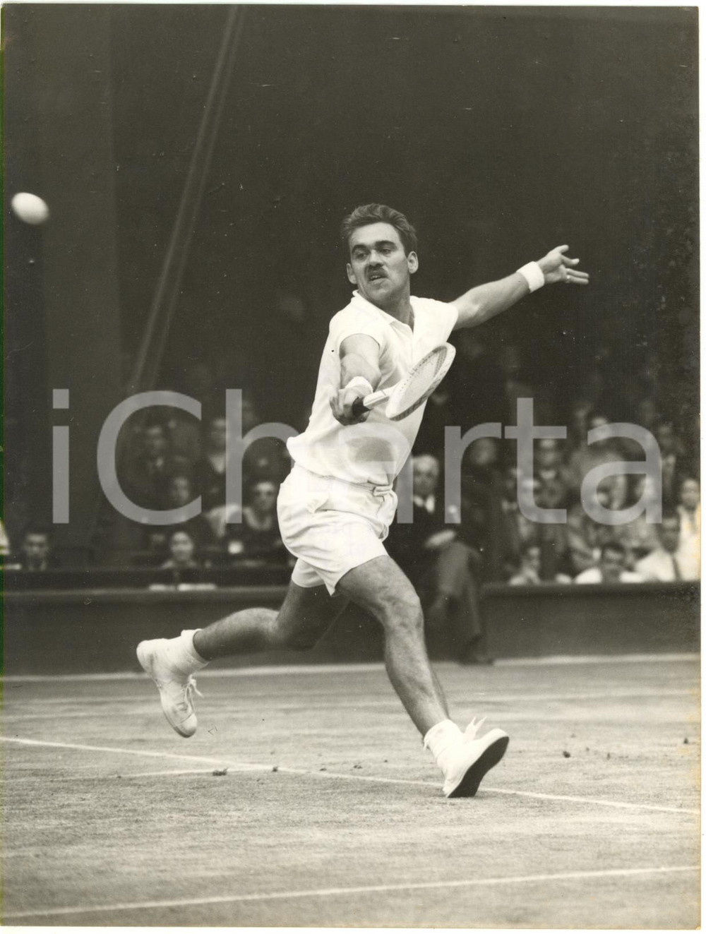 1955 WIMBLEDON TENNIS - Kurt NIELSEN vs Nicola PIETRANGELI in the quarter-finals