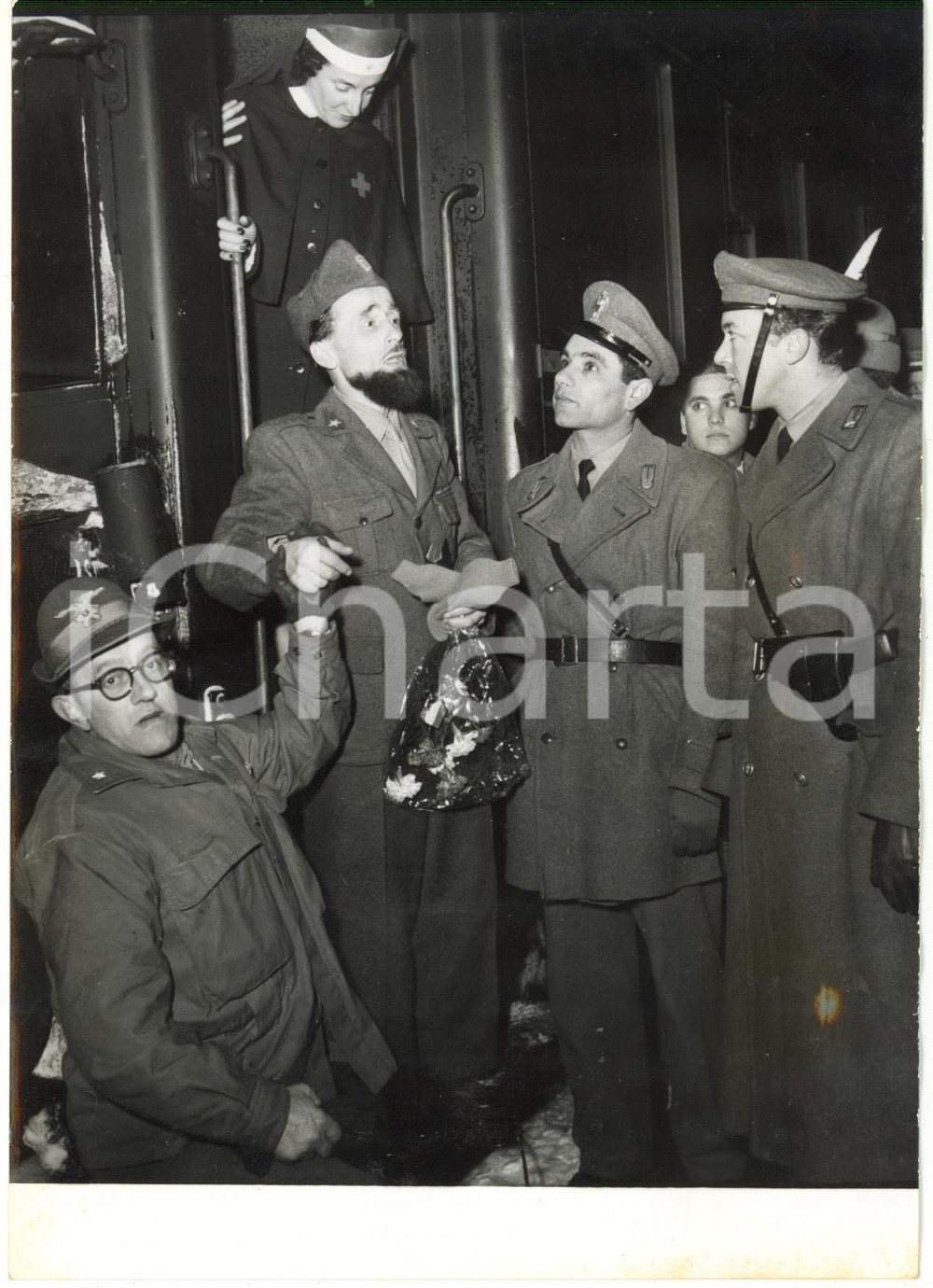 1954 STAZIONE DI TARVISIO - Arrivo di padre Davide BREVI ex-prigioniero in URSS 