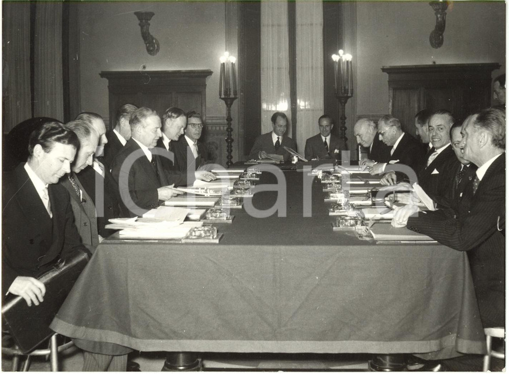1957 ROMA Palazzo Chigi - Colloqui tra i ministri Gaetano MARTINO e Selwyn LLOYD