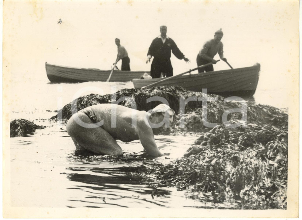 1954 DOVER (UK) - Baptista PEREIRA wins the Cross-Channel Swimming Race *Photo
